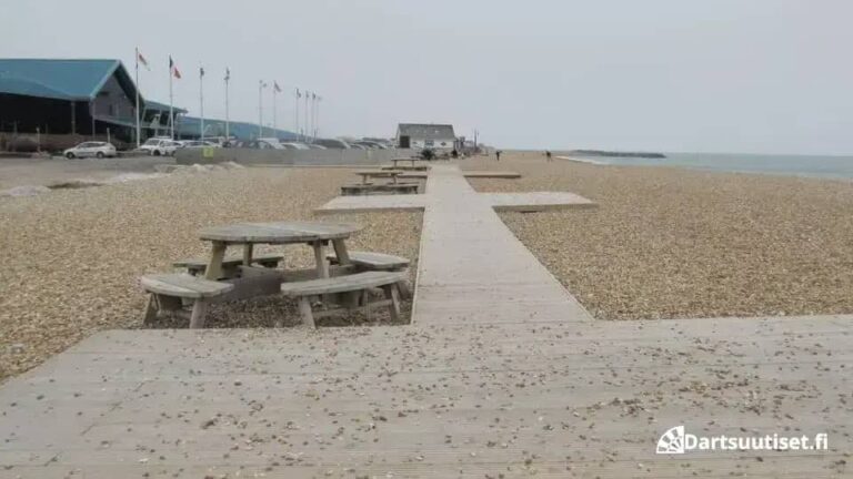 Bunn Leisurein rantakäytävä Selseyssä, England International Openin pelipaikka Seal Bay Resortissa.